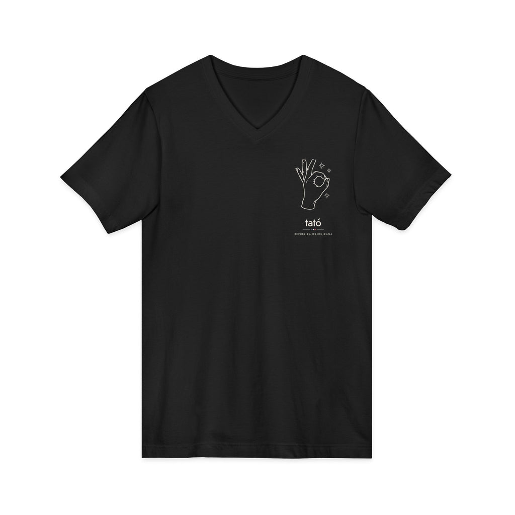 tató | Camiseta cuello V República Dominicana